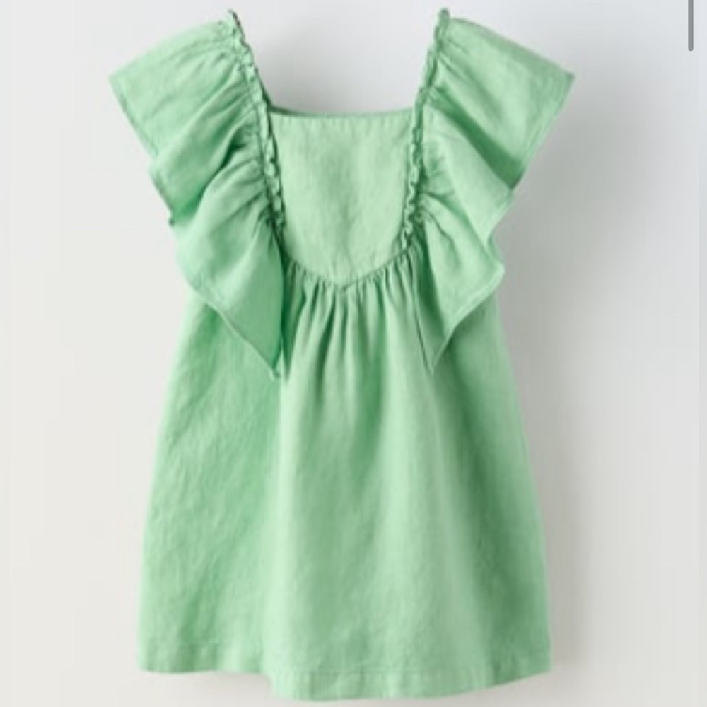 zara 
RUFFLED LINEN DRESS
LIGHT GREEN